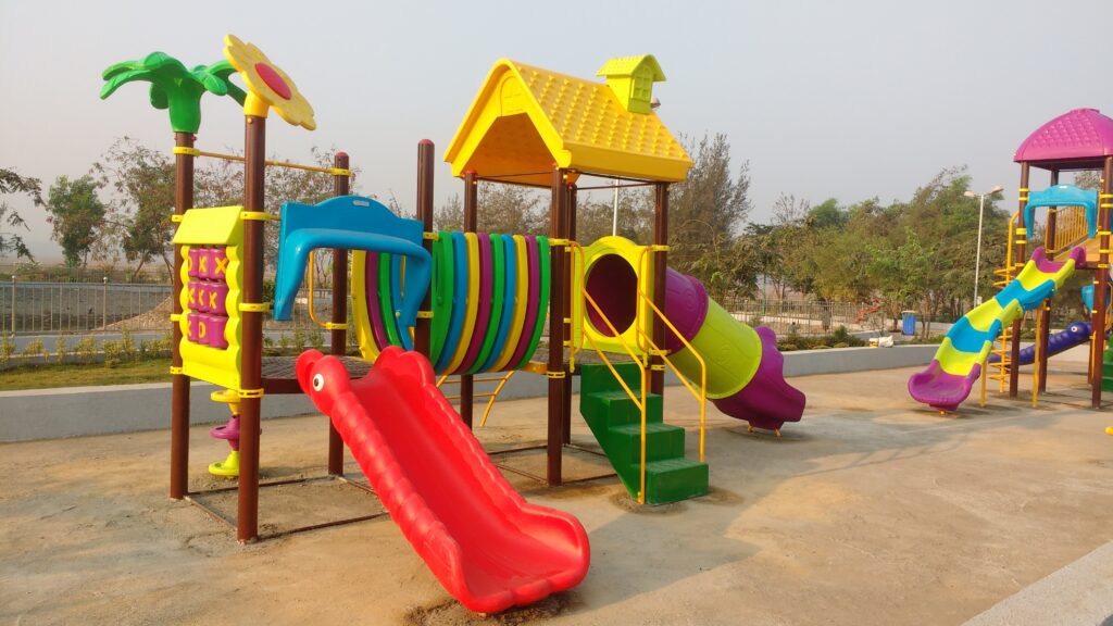 Selbey Turkey plastic playground equipment